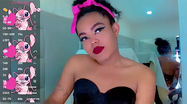 KayleighDreams  online show from 02.25.25