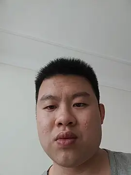 Snapshot of laobiao995 chatting on 11.24.25 laobiao995 online show from 11.24.25