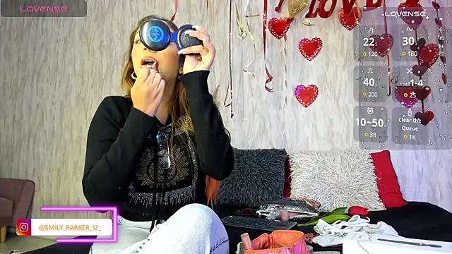 emily parkerr online show from 02.13.25