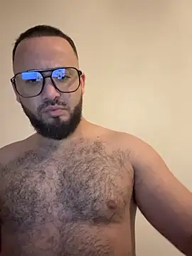 Snapshot of HairyArab90 chatting on 02.10.26 HairyArab90 online show from 02.10.26