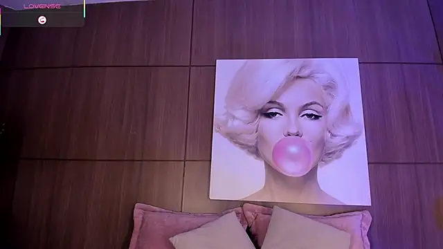 AgattaDuque online show from 02.15.26