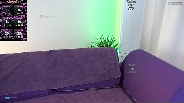 OMOCHI Queen online show from 02.24.25