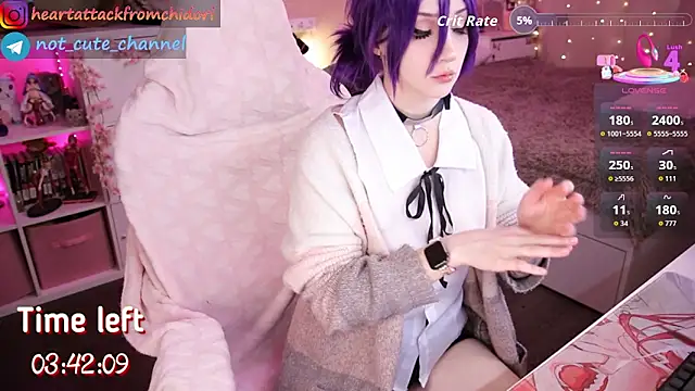 Snapshot of yourcutewaifu chatting on 10.23.25 yourcutewaifu online show from 10.23.25