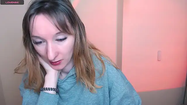 Snapshot of AmandaSell chatting on 02.10.26 AmandaSell online show from 02.10.26