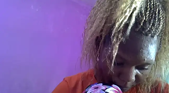 Cute tamara online show from 12.14.24