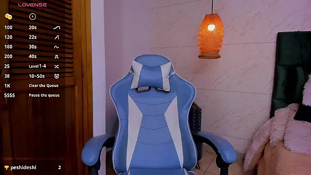 Taiissa  online show from 03.15.25