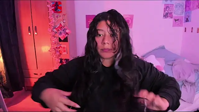 Snapshot of StephaniFox chatting on 02.09.25 StephaniFox online show from 02.09.25