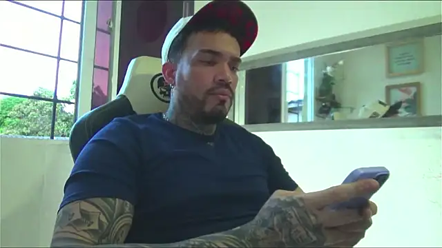 Angel sex latin online show from 12.31.24