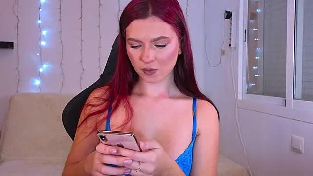 Karinchik  online show from 12.20.24