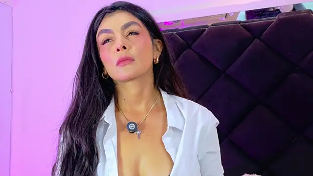 Holly Brensonexx  online show from 03.11.26