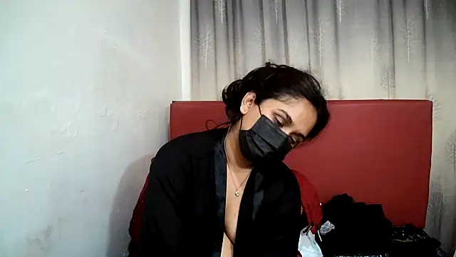 Cute Indian00 online show from 03.15.25