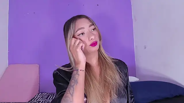 vale ross  online show from 11.15.25