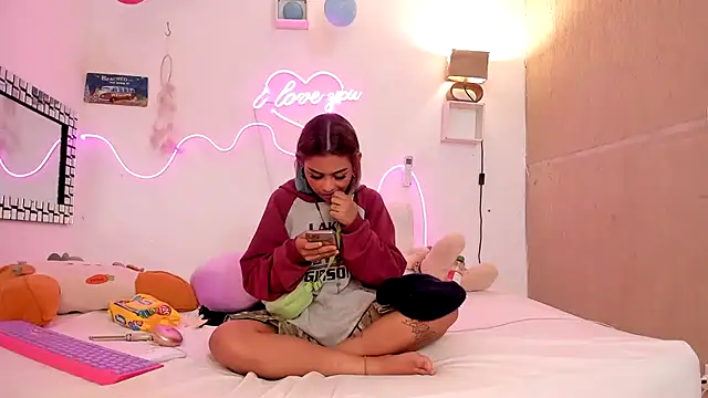 lilith horny online show from 03.19.25