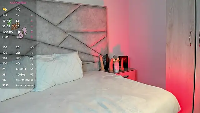 Snapshot of 1m_megan chatting on 01.25.25 1m megan online show from 01.25.25