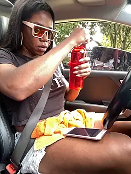 sweetsarabig22cm online show from 02.12.26