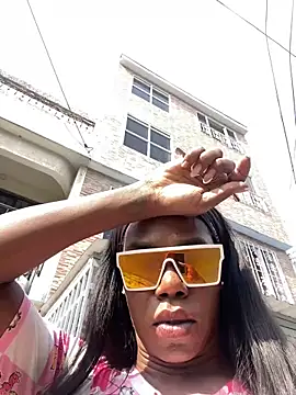 sweetsarabig22cm online show from 03.03.26