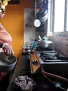 ANUBHABI online show from 03.05.25