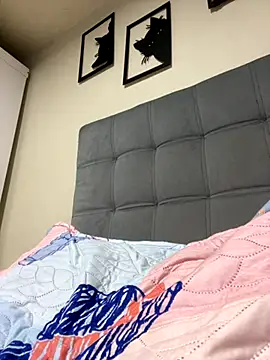 Kimmymadison- online show from 09.14.25