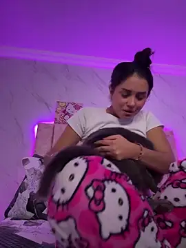 Kimmymadison- online show from 05.15.26