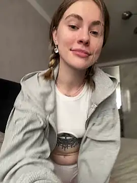 Snapshot of LoveGameSexx chatting on 01.17.25 LoveGameSexx online show from 01.17.25