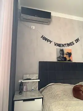 Snapshot of LoveGameSexx chatting on 03.01.25 LoveGameSexx online show from 03.01.25