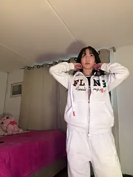 peiton steele7 online show from 03.04.26