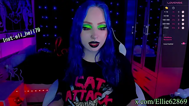 Kitty goth online show from 03.09.25
