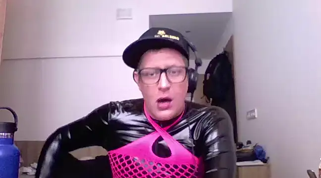 Bigthroaterboy online show from 03.16.25