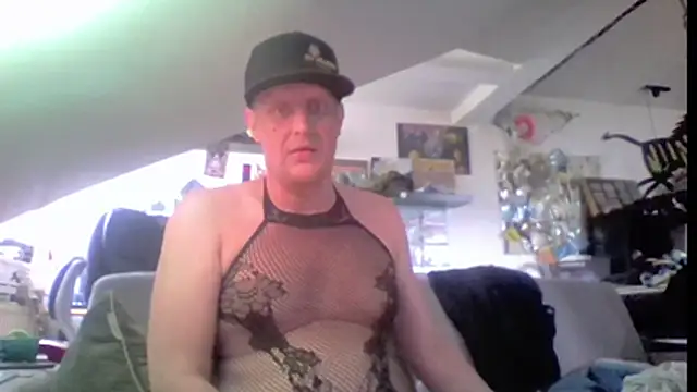 Bigthroaterboy online show from 06.11.26