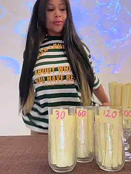 HaileyDiana online show from 04.12.26