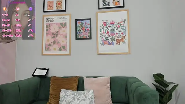 Snapshot of Melissa_Koster chatting on 09.10.25 Melissa Koster online show from 09.10.25