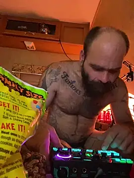 WilldoPita online show from 01.18.25