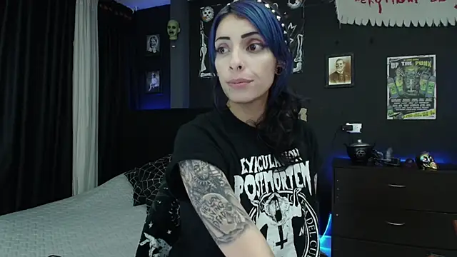 Snapshot of Goddess_Mortem chatting on 03.10.25 Goddess Mortem online show from 03.10.25