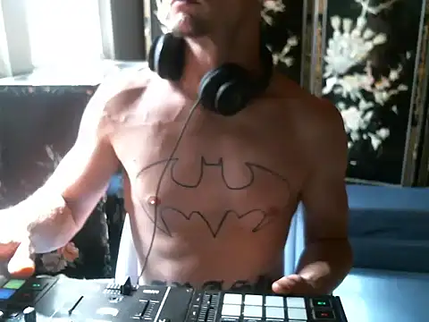 trash4cash online show from 10.04.25