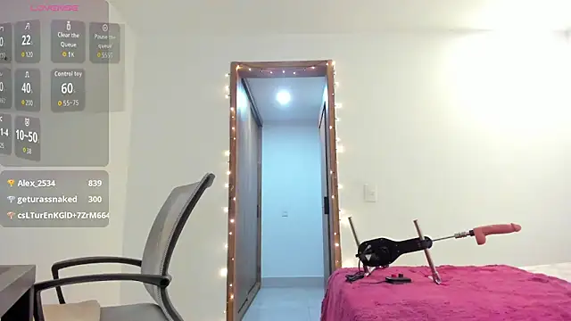 CharlotteRouseVIP online show from 11.08.25