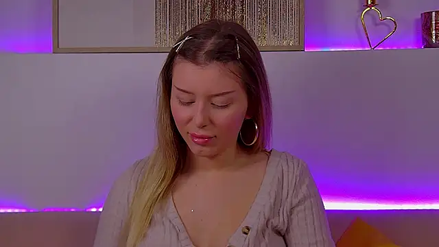 Snapshot of LiliaBianka chatting on 03.15.25 LiliaBianka online show from 03.15.25