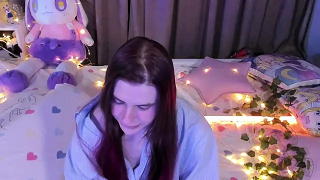 Snapshot of Supaidagaru chatting on 02.27.25 Supaidagaru online show from 02.27.25