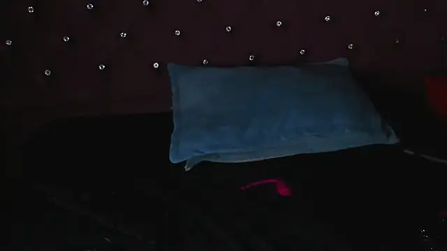 MaddyHudson online show from 02.21.25