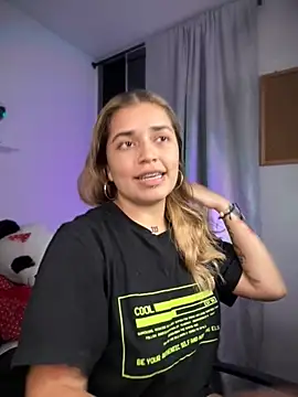 Snapshot of JoselinFlower_ chatting on 11.29.25 JoselinFlower online show from 11.29.25