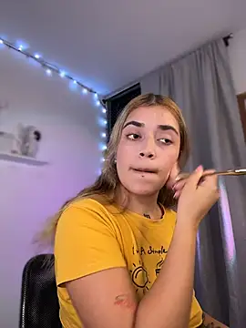 Snapshot of JoselinFlower_ chatting on 02.14.26 JoselinFlower online show from 02.14.26