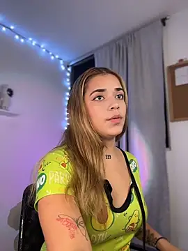 Snapshot of JoselinFlower_ chatting on 02.22.26 JoselinFlower online show from 02.22.26