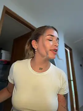 Snapshot of JoselinFlower_ chatting on 02.26.26 JoselinFlower online show from 02.26.26