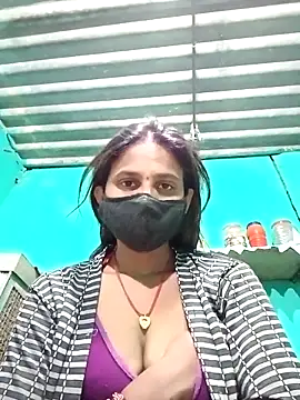 Baby  Shreya online show from 02.27.25