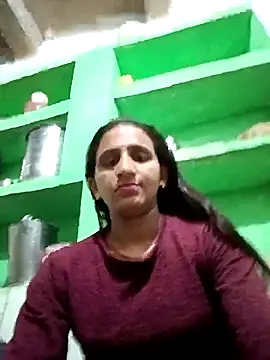 Snapshot of Baby__Shreya chatting on 04.22.26 Baby Shreya online show from 04.22.26