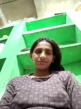 Snapshot of Baby__Shreya chatting on 04.25.26 Baby Shreya online show from 04.25.26
