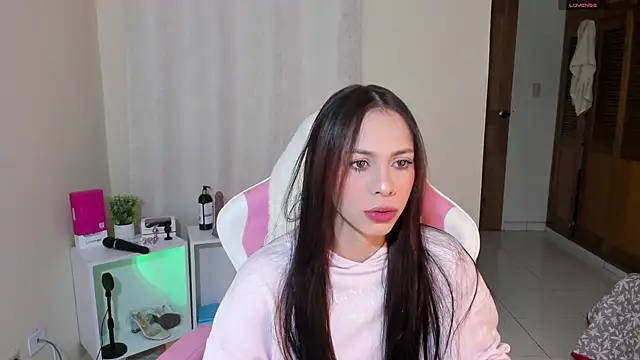 shanakendal2 online show from 03.08.25