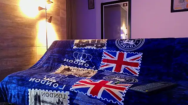 Snapshot of AsmodeoCox chatting on 11.20.25 AsmodeoCox online show from 11.20.25