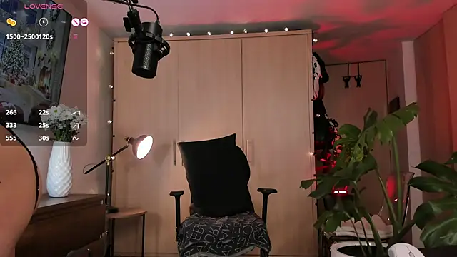 ariana fitl  online show from 12.03.24