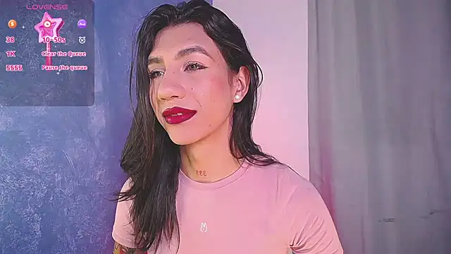 sofiaa grey  online show from 01.02.25