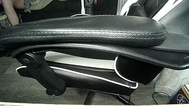 Hellojeremy online show from 01.11.25